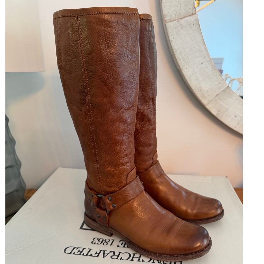 Frye Phillip Harness Tall Cognac Leather riding boots size 7.5